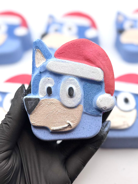 Christmas bluey bath bomb