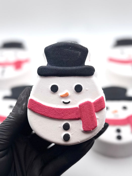 Snowman bath bomb